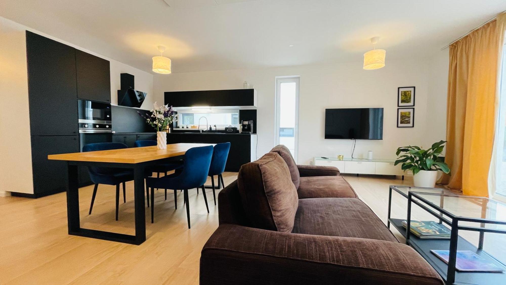 House Flow, 3 Room, Free 2 Parking Bratislava Exterior foto