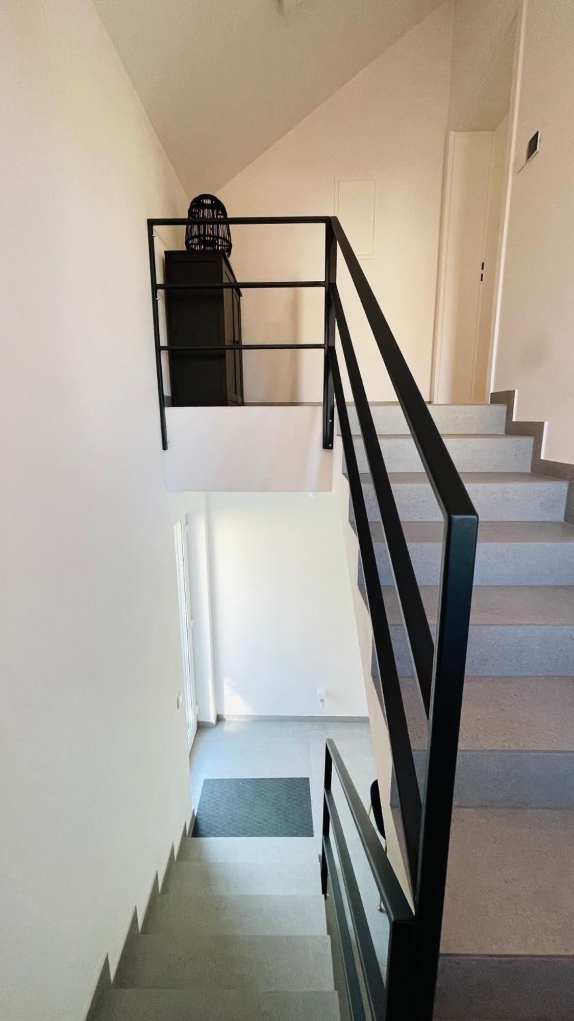 House Flow, 3 Room, Free 2 Parking Bratislava Exterior foto