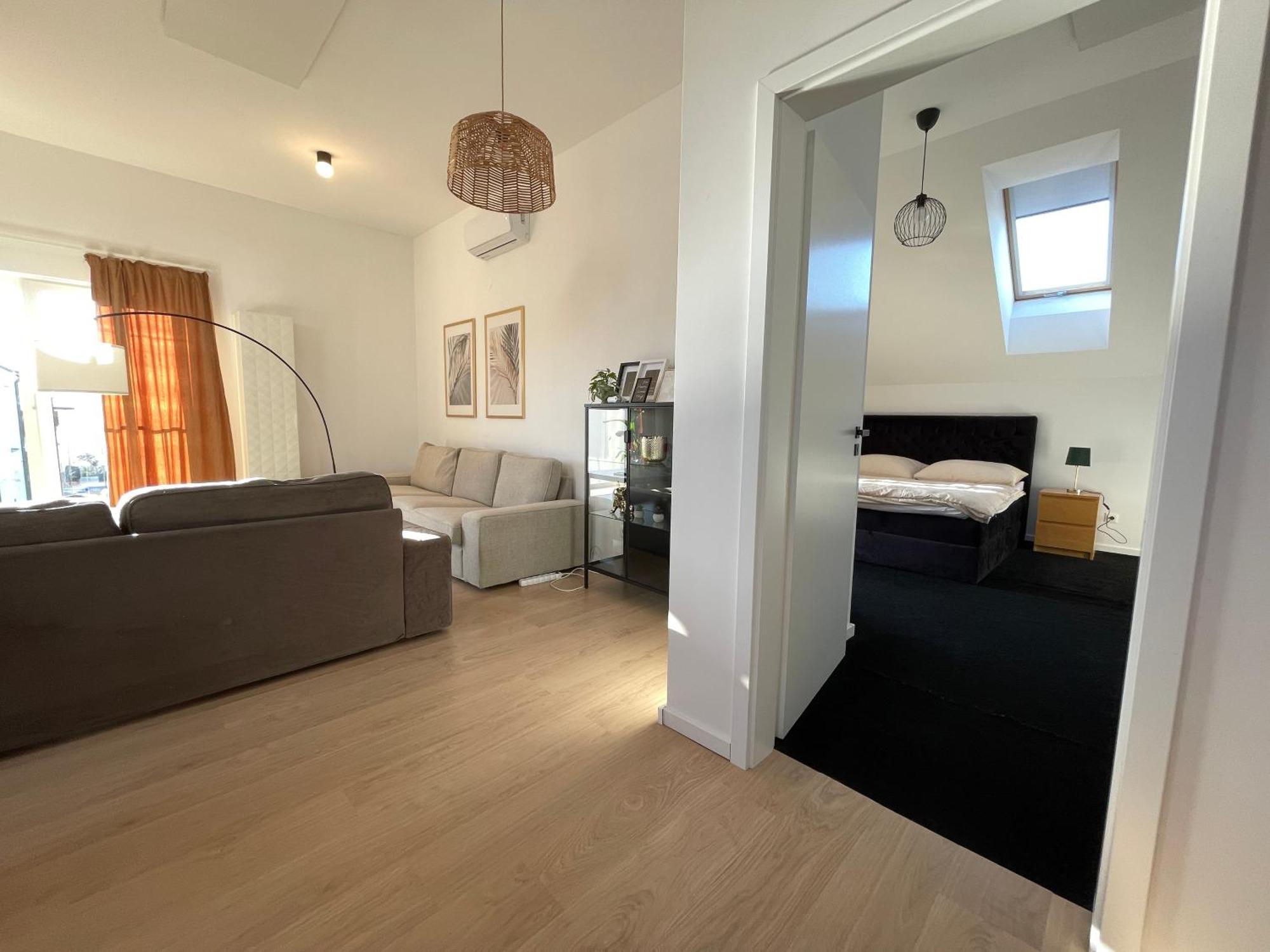 House Flow, 3 Room, Free 2 Parking Bratislava Exterior foto