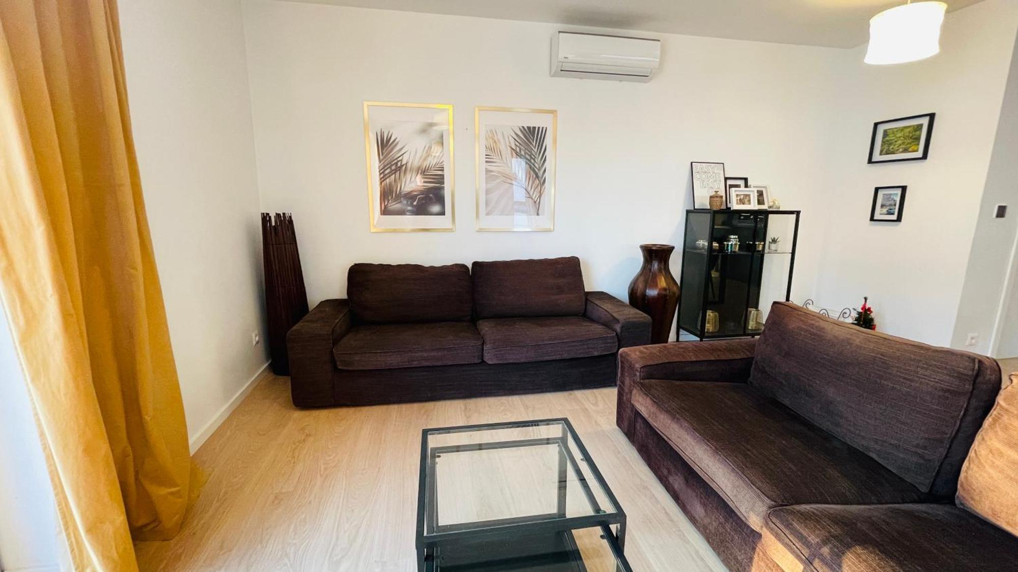 House Flow, 3 Room, Free 2 Parking Bratislava Exterior foto